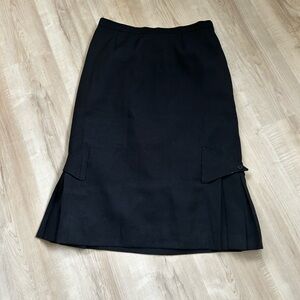 Classic Black Pleated Hem Women's Skirt